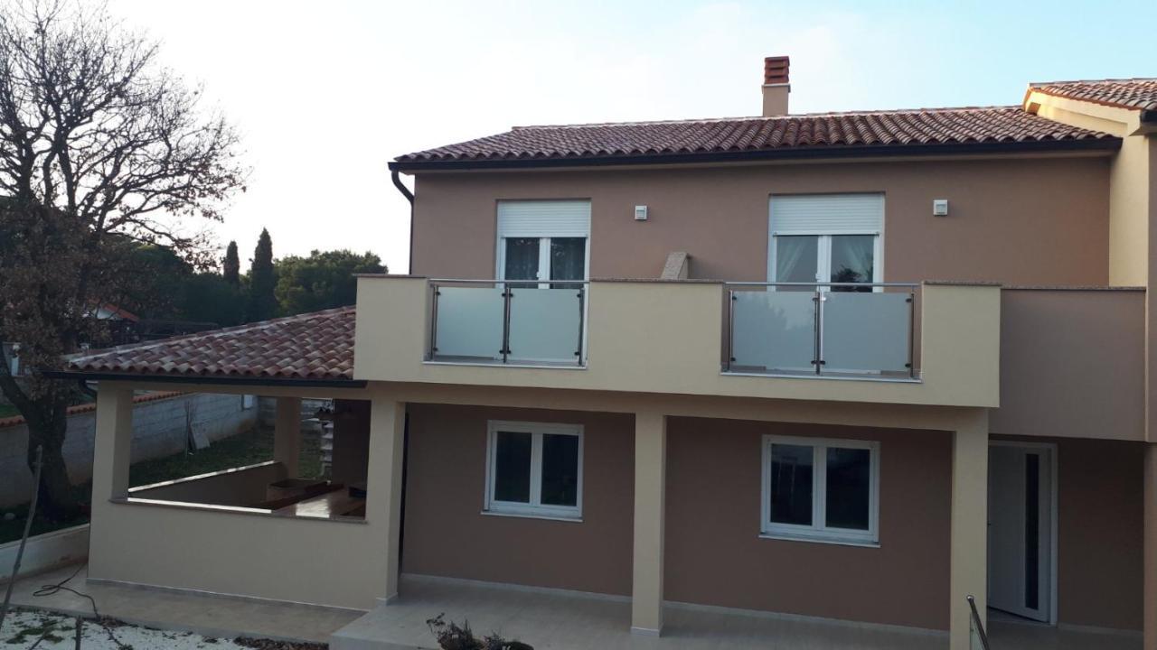 Vila Veronika 2 Pula Exterior photo