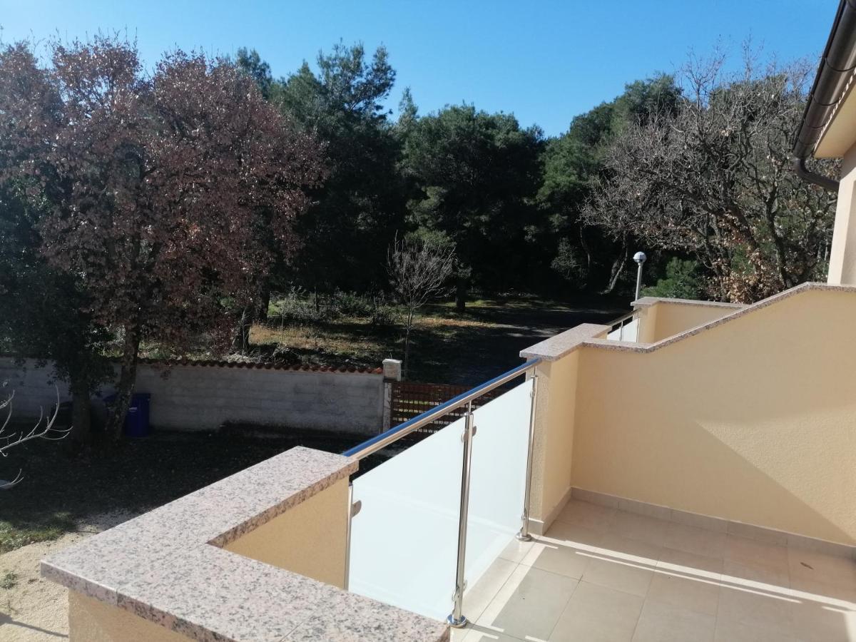 Vila Veronika 2 Pula Exterior photo