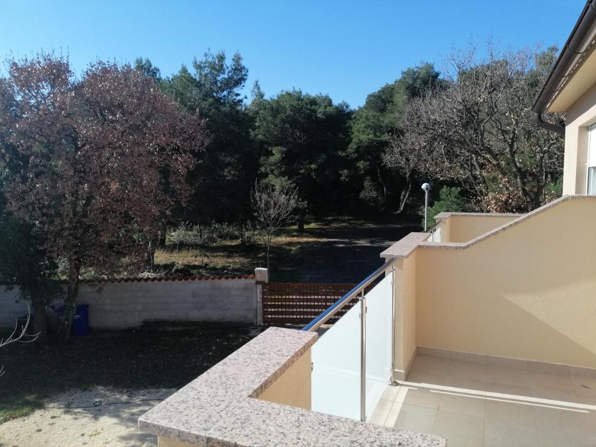 Vila Veronika 2 Pula Exterior photo