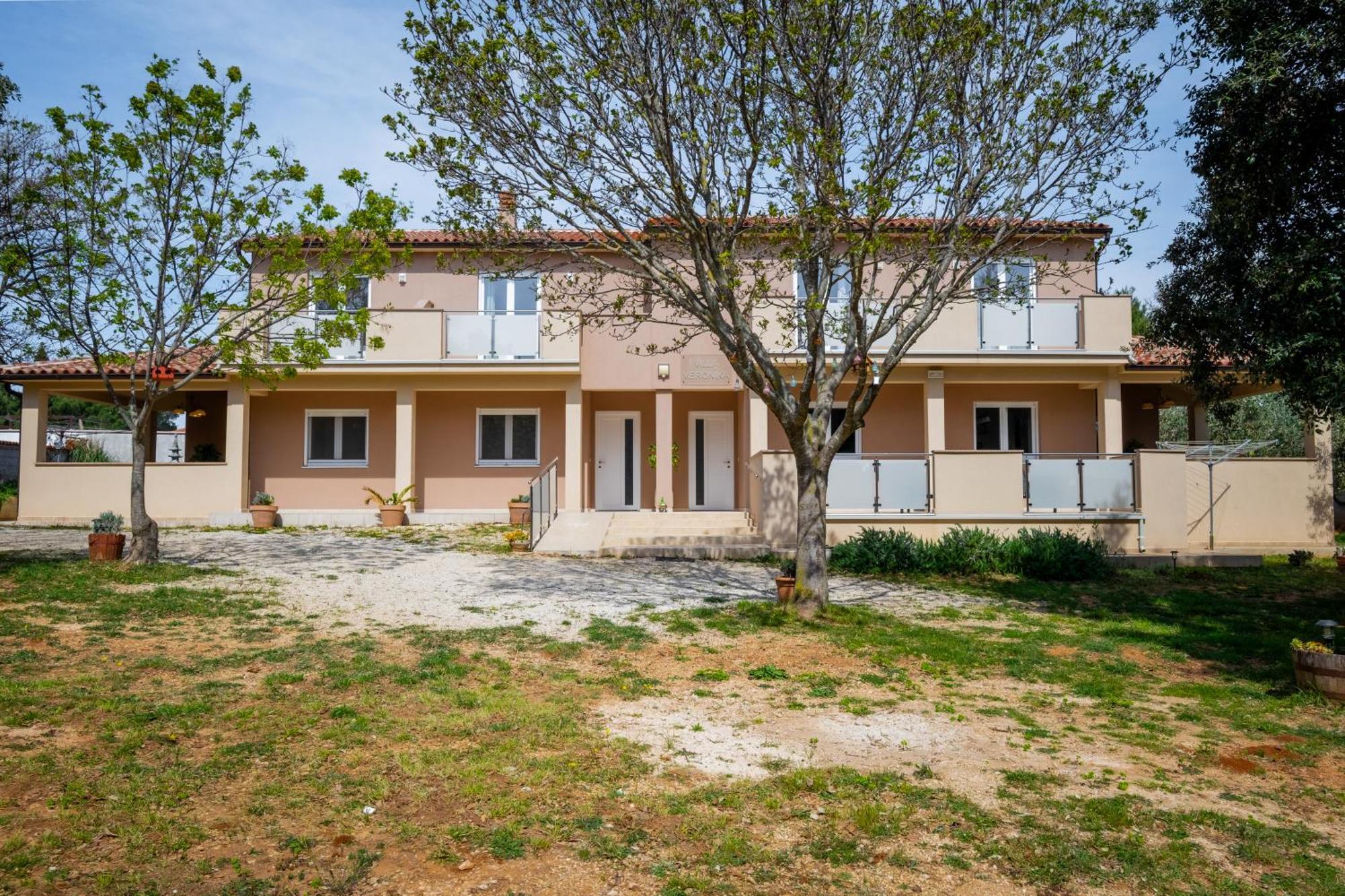 Vila Veronika 2 Pula Exterior photo